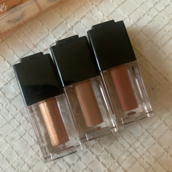 Huda Beauty Melted Liquid Eyeshadow Trio Set in Warm Browns BNIB - Picture 4 of 16